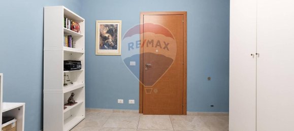 8-salle Appartement à Viterbo, Italy No. 114979 25