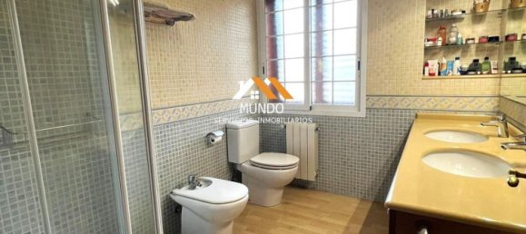 Дом с 4 спальнями в Патерна, Испания № 160095 17