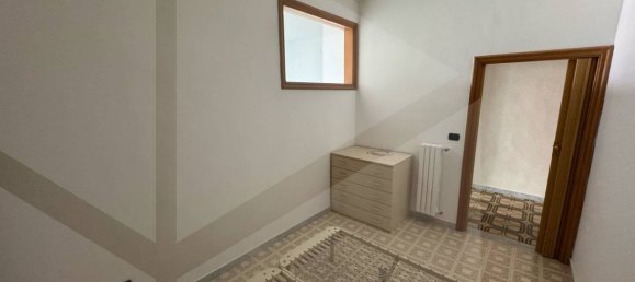 3 rooms Apartment in Barletta, Italy No. 17126 18
