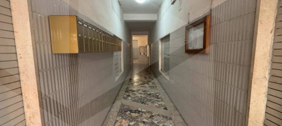 3 rooms Apartment in Barletta, Italy No. 17126 2