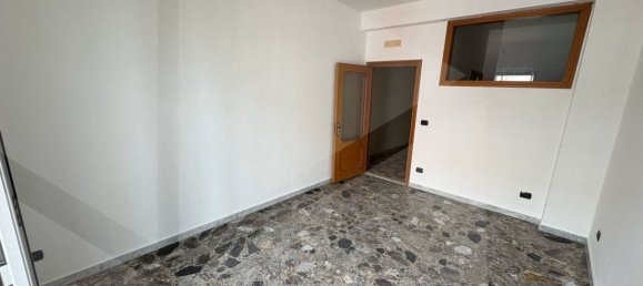 3 rooms Apartment in Barletta, Italy No. 17126 22