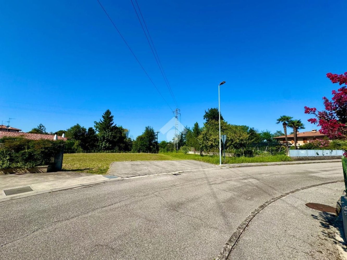  Land in Pordenone, Italy No. 358362