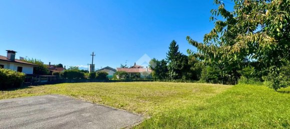  Land in Pordenone, Italy No. 358362 5