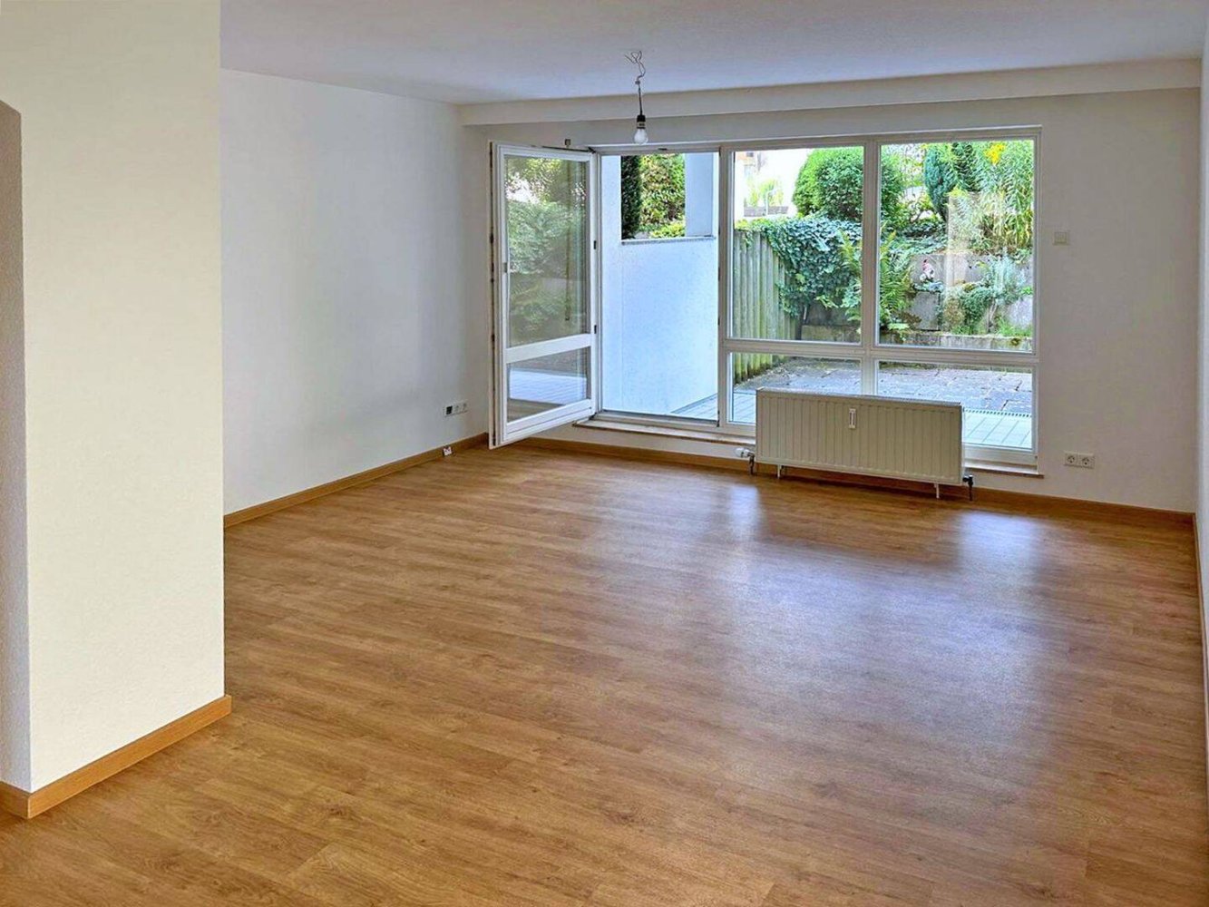 3غرفة شقة في Heilbronn, Germany رقم 302306