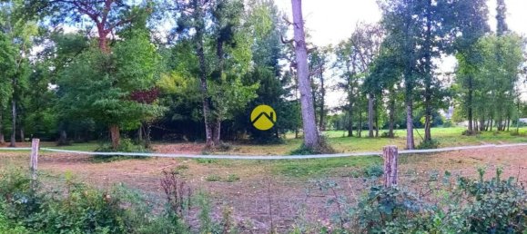 Grundstück in Vouzeron, France, Nr. 362994 2