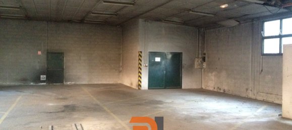  عقار تجاري في Saint-Pierre-la-Palud, France 350متر مربع رقم 271468 4