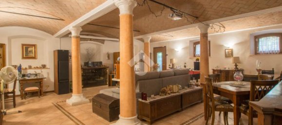 3 bedrooms House in Soliera, Italy No. 257869 12