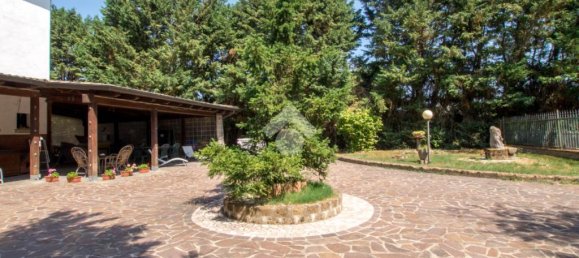 3 bedrooms House in Soliera, Italy No. 257869 3