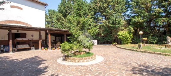 3 bedrooms House in Soliera, Italy No. 257869 2