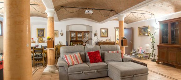 3 bedrooms House in Soliera, Italy No. 257869 11