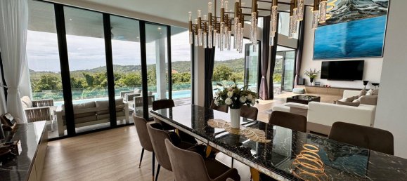 6 bedrooms Villa in Phuket, Thailand No. 11002 29