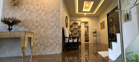 6 bedrooms Villa in Phuket, Thailand No. 11002 5