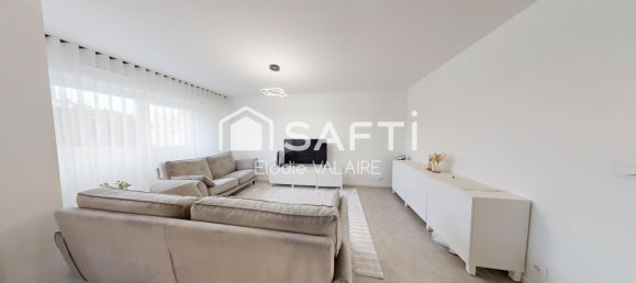 1 bedroom Apartment in Villefontaine, France No. 331275 4