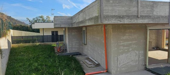 4 rooms Villa in San Paolo d'Argon, Italy No. 29013 32