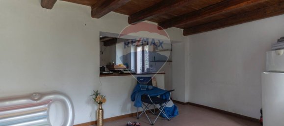 7 rooms House in Monte San Vito, Italy No. 21105 6