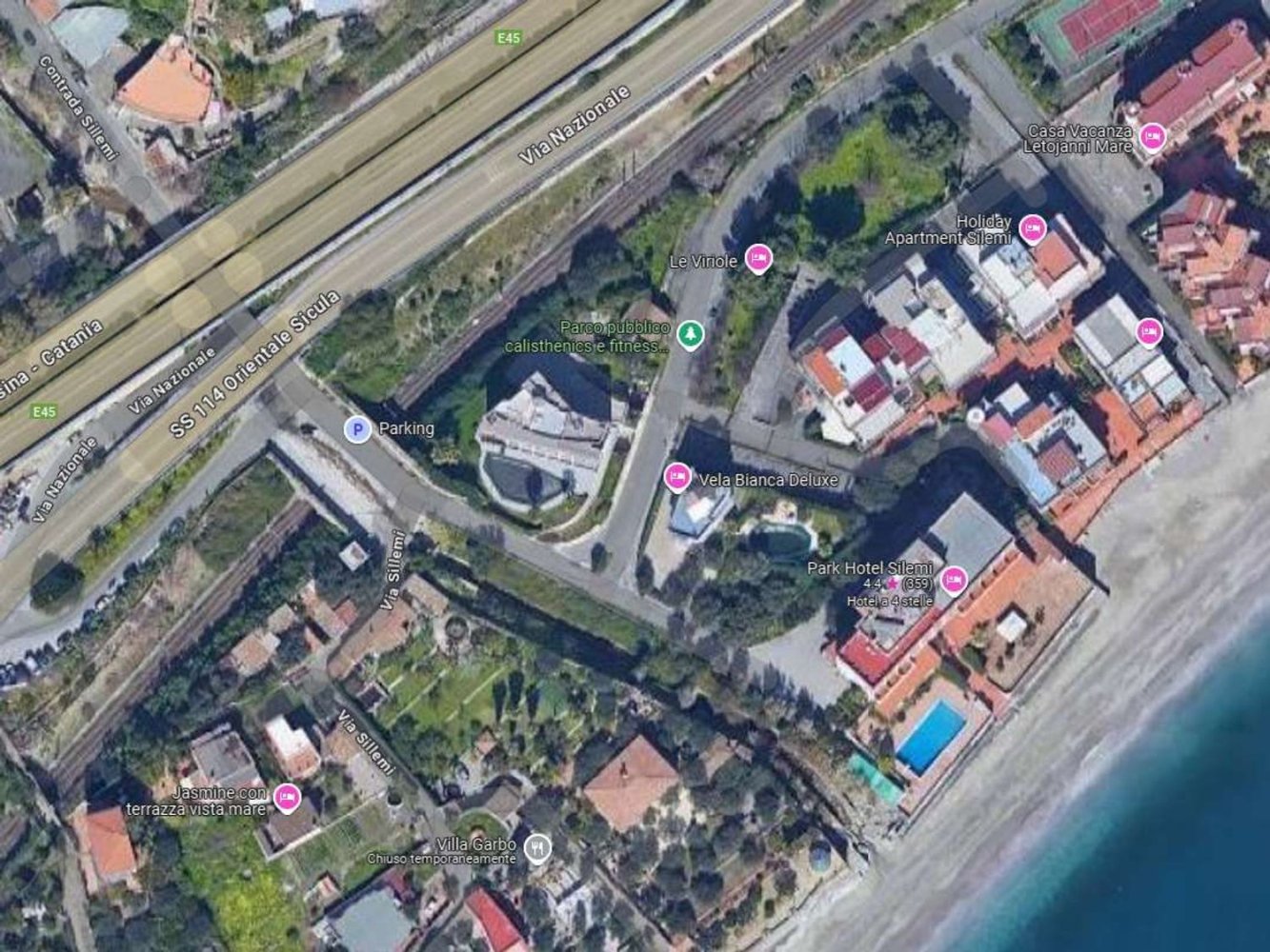 22m² Commercial property in Letojanni, Italy No. 68991