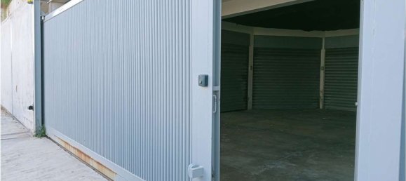 22m² Commercial property in Letojanni, Italy No. 68991 7