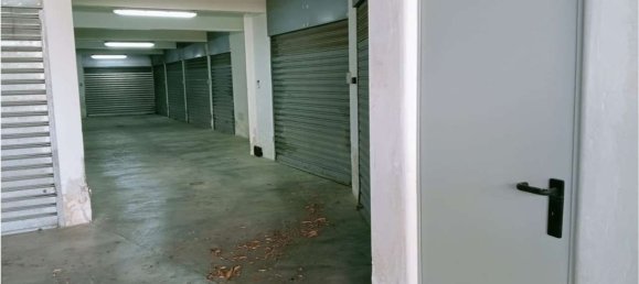 22m² Commercial property in Letojanni, Italy No. 68991 11