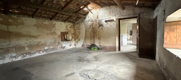 5 bedrooms House in Casalvieri, Italy No. 55695 17