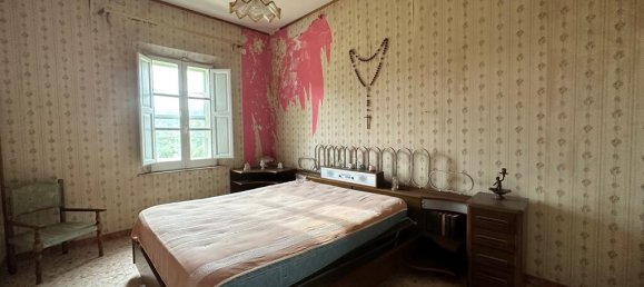 5 bedrooms House in Casalvieri, Italy No. 55695 11