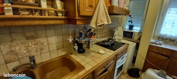 Studio in Sarcelles, France, Nr. 164530 6