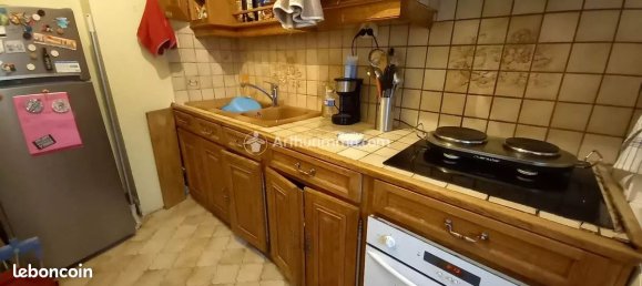 Studio in Sarcelles, France, Nr. 164530 5