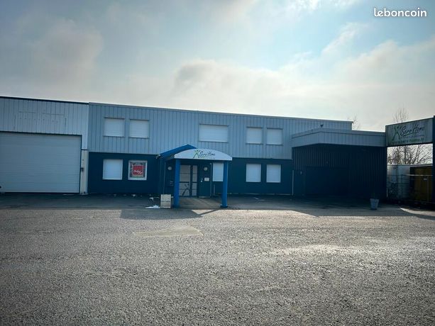 255m² Office in Folschviller, France No. 307597