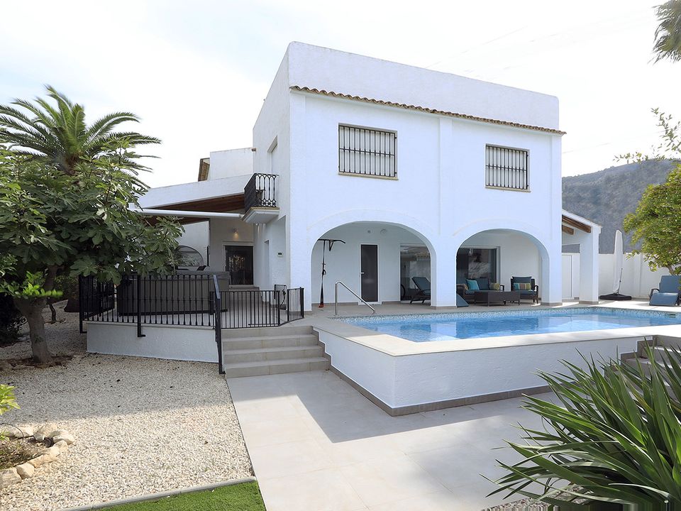 6 bedrooms Villa in L'Albir, Spain No. 278287