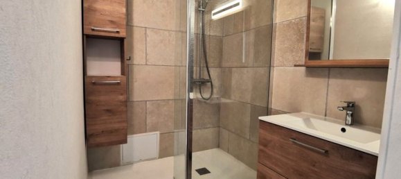 3 bedrooms Apartment in Merignac, France No. 98997 5