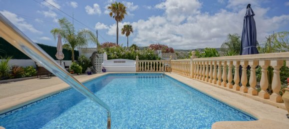 3 bedrooms Villa in Alicante, Spain No. 178295 3