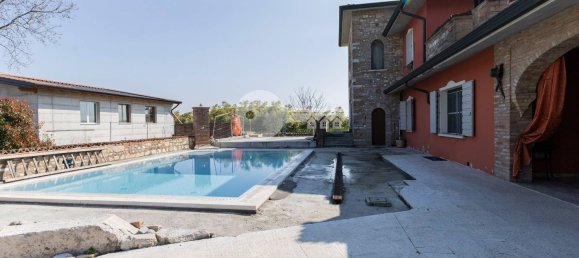 Вилла с 6 комнатами в Геди, Италия № 211665 3