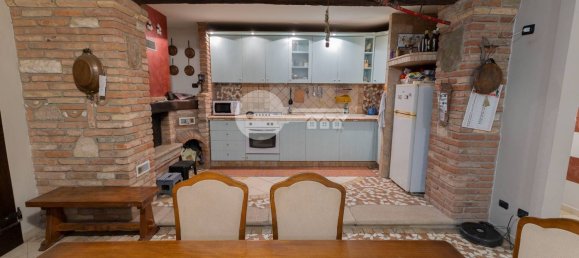 Вилла с 6 комнатами в Геди, Италия № 211665 30