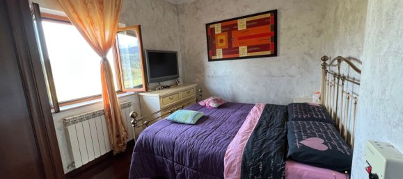 Dúplex de 3 habitaciónes en Cerisano, Italy No. 186958 14