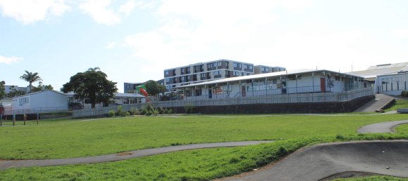 4 bedrooms House in Avondale Heights, Australia No. 661 21