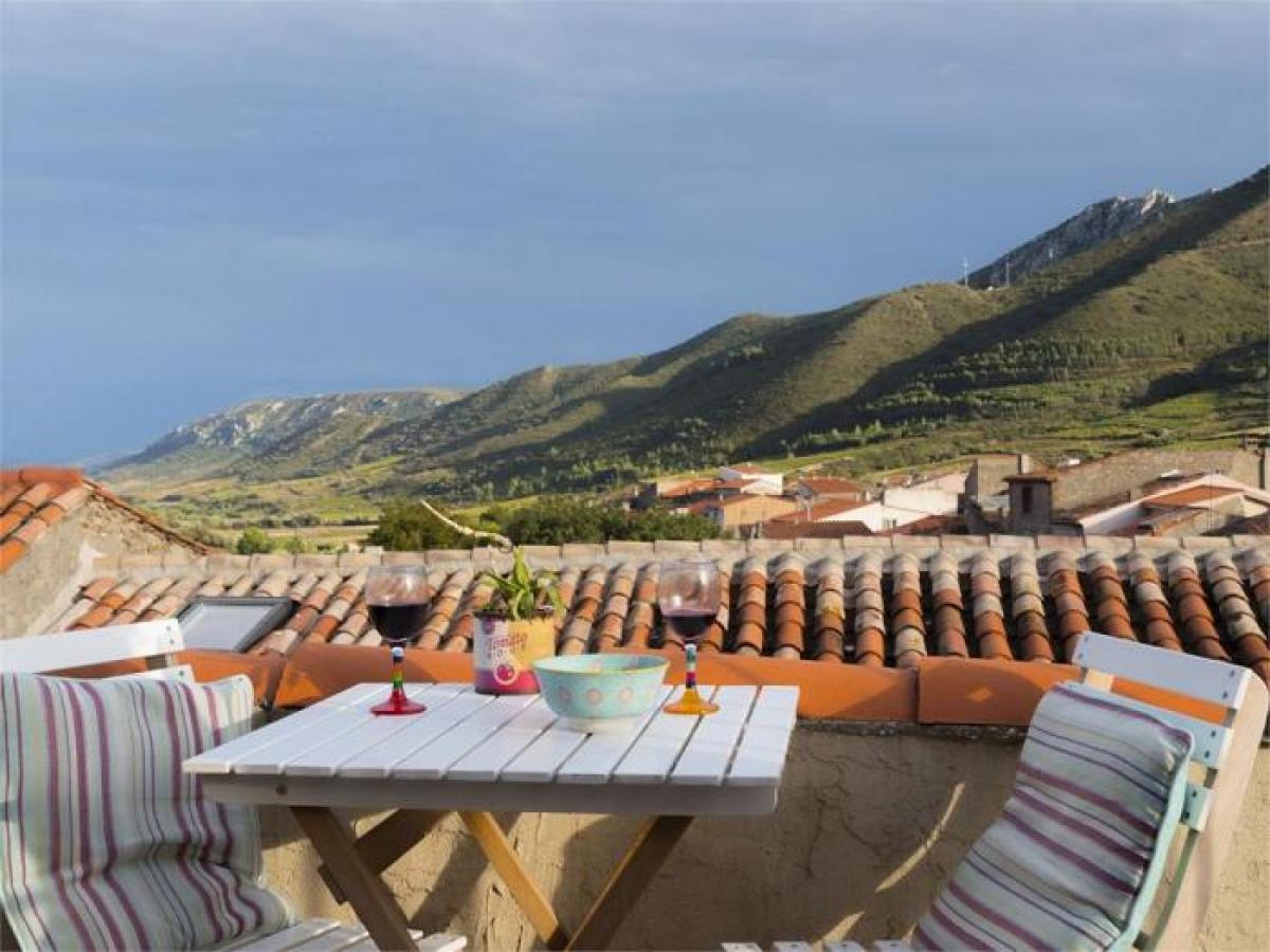 2 bedrooms House in Maury, France No. 2067