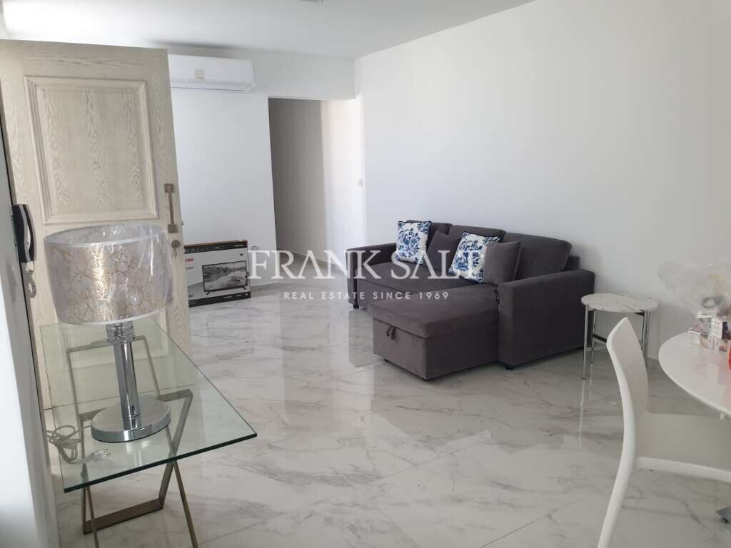 3 bedrooms Apartment in Swieqi, Malta No. 4676