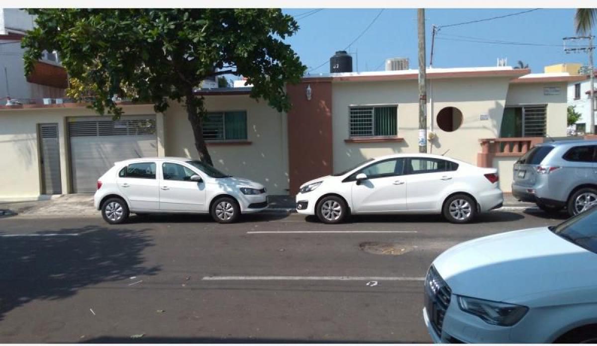 Дом с 2 спальнями в Веракрус, Мексика № 213087