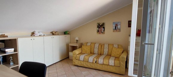 9 Schlafzimmer Villa in Anzio, Italy, Nr. 377586 21