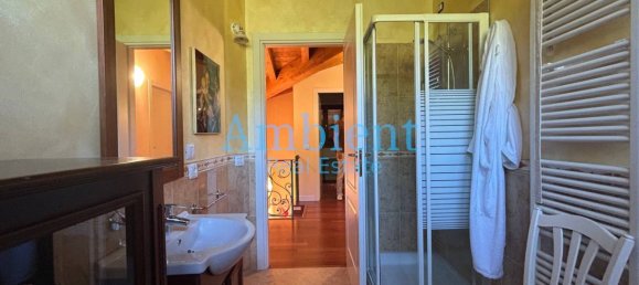 5 bedrooms Villa in Castione della Presolana, Italy No. 270404 14