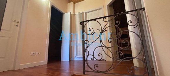 5 bedrooms Villa in Castione della Presolana, Italy No. 270404 9