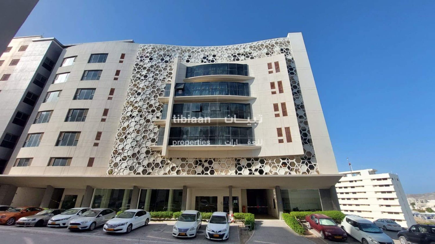 2 bedrooms Apartment in Muttrah, Oman No. 255