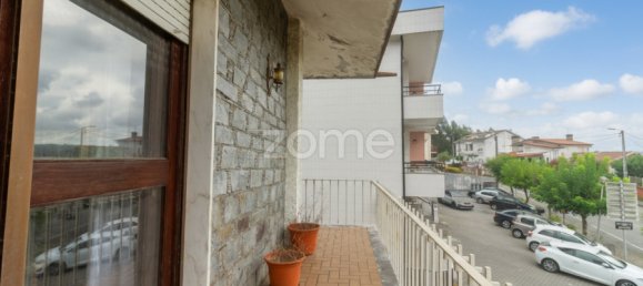 Propiedad comercial de 4 dormitorios en Santa Maria da Feira, Portugal No. 320324 8