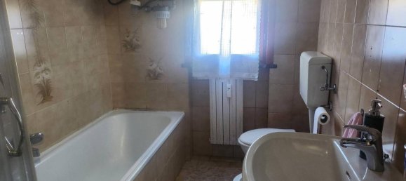 6-salle Appartement à Salsomaggiore Terme, Italy No. 120310 8