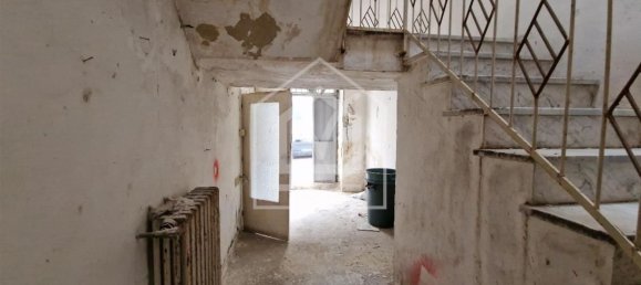 Квартира с 3 комнатами в Альтамура, Италия № 293335 6