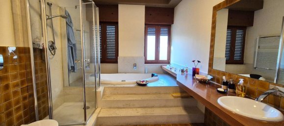 5 rooms Apartment in Naples, Italy No. 299041 17