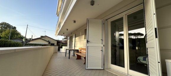 3 rooms Apartment in Cervia, Italy No. 67039 6