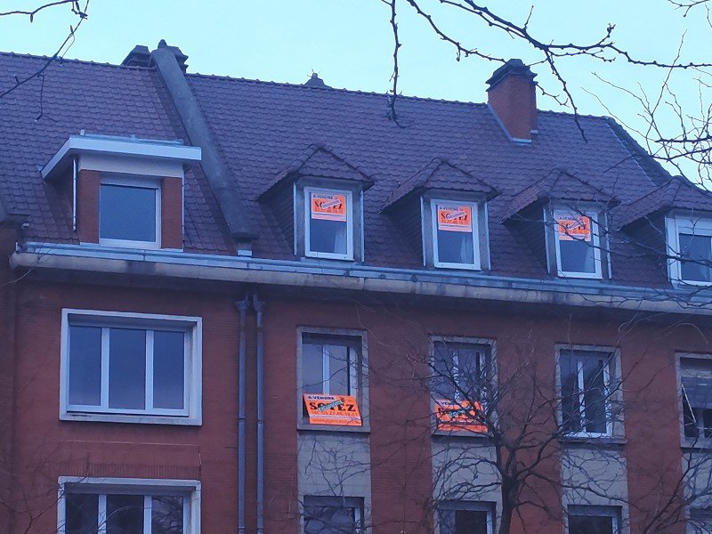 4 bedrooms Duplex in Valenciennes, France No. 81351