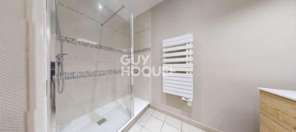 4 bedrooms House in Chateaudun, France No. 81659 3