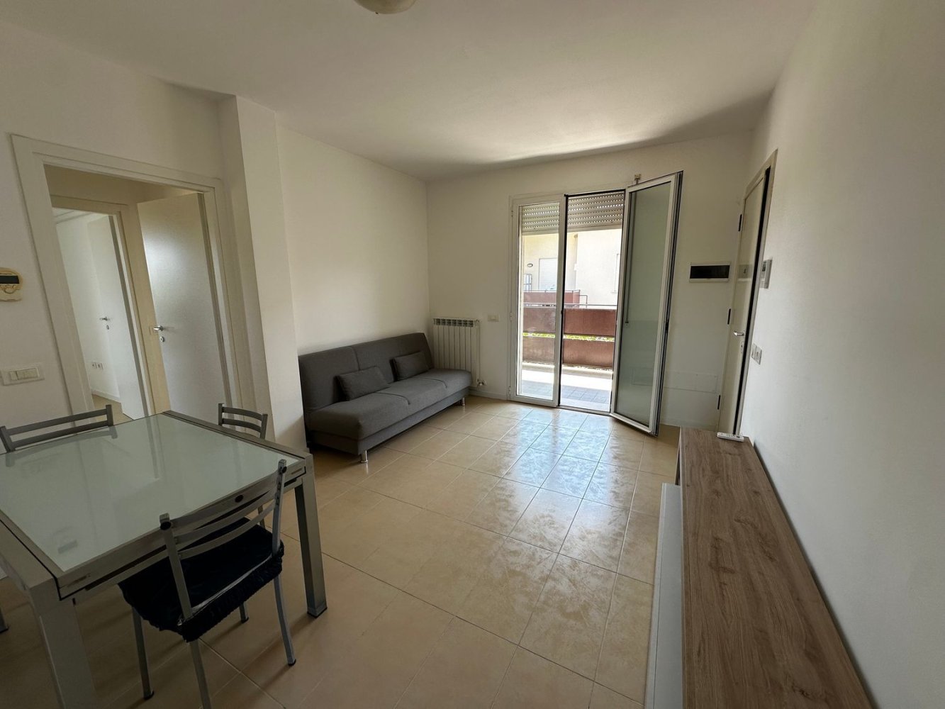 3 rooms Apartment in Fano, Italy No. 300764