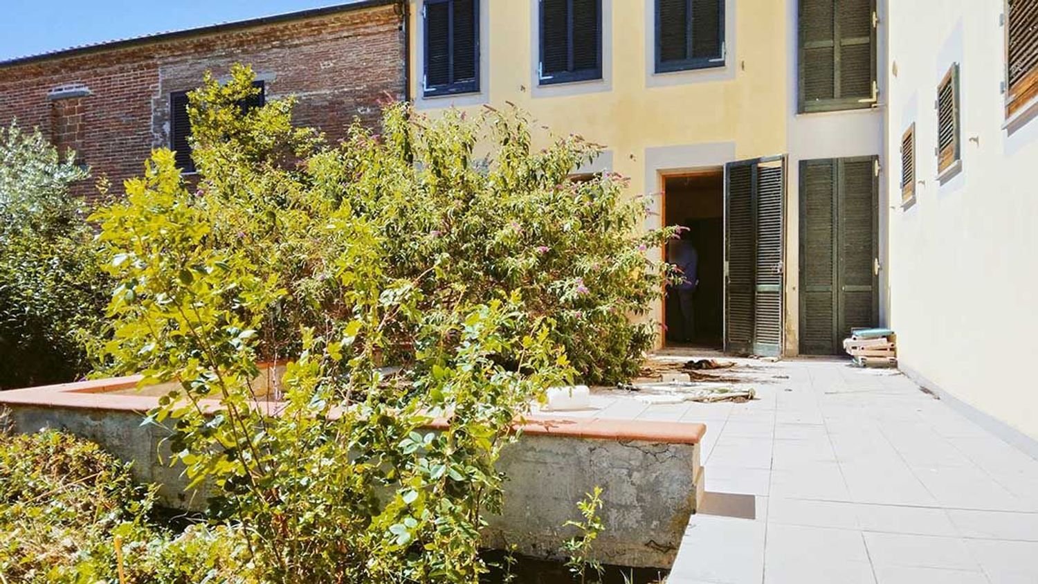 4 rooms Apartment in Foiano della Chiana, Italy No. 45279